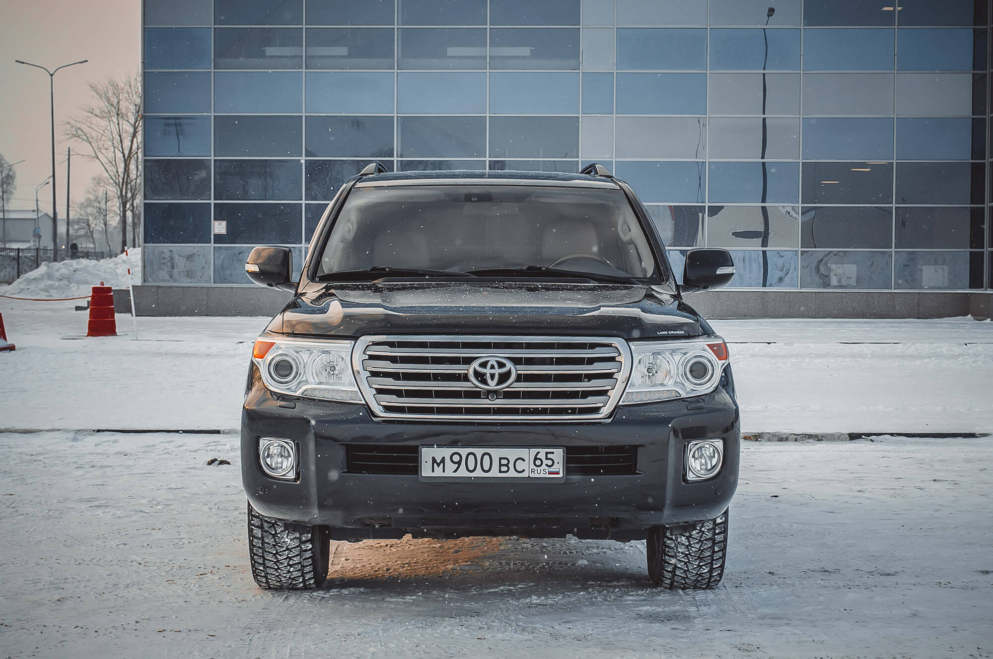 Toyota Land Cruiser 200
