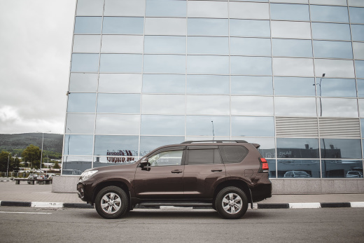 Toyota Land Cruiser 150