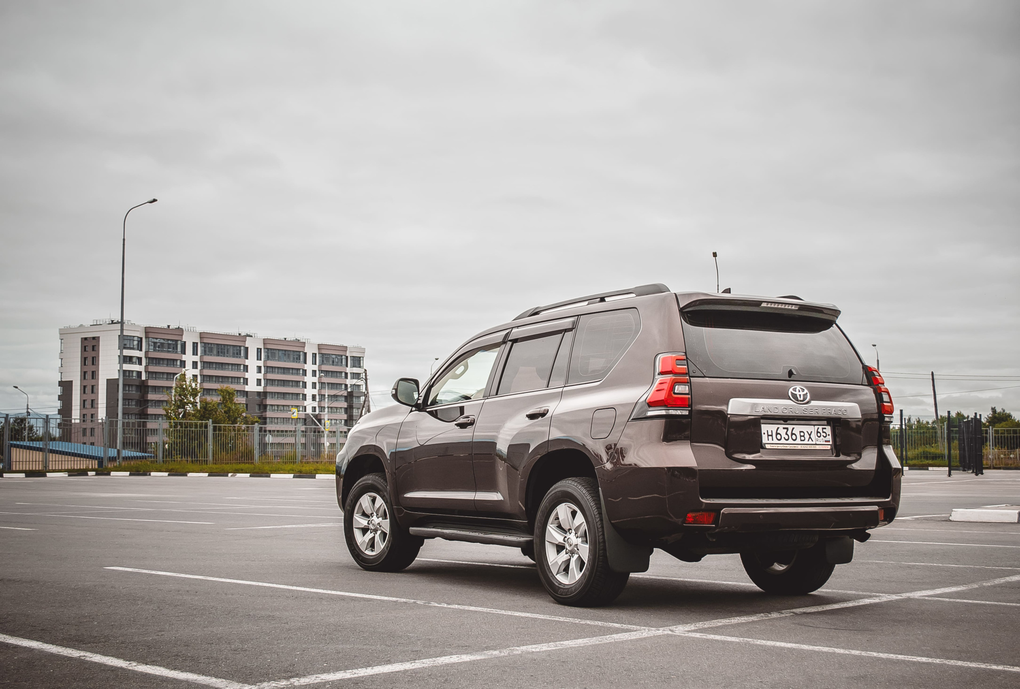 Toyota Land Cruiser 150